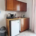 Yiannis Apartament *