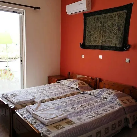 雅尼公寓 * 马斯蒂查里