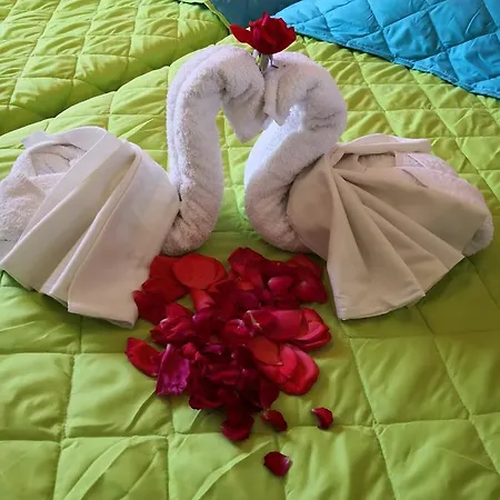 Yiannis Апартаменты *